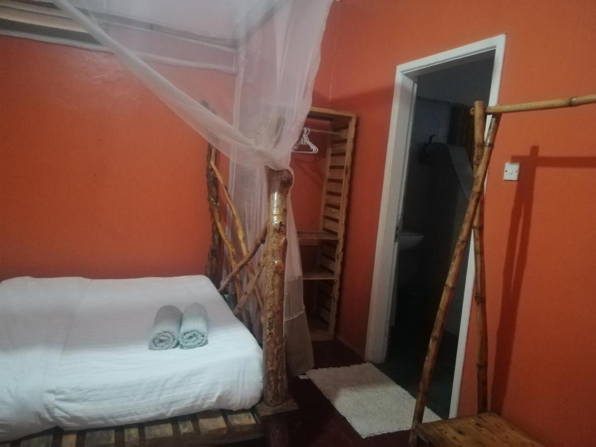 Hostel Jinja Backpackers Exteriér fotografie