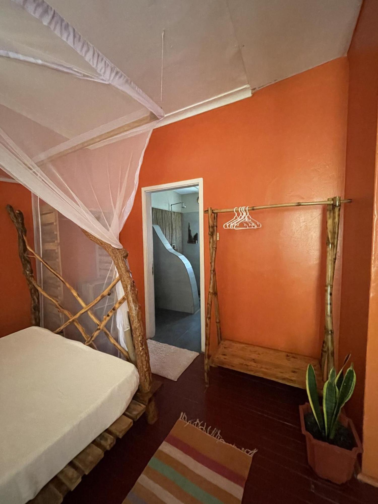 Hostel Jinja Backpackers Pokoj fotografie
